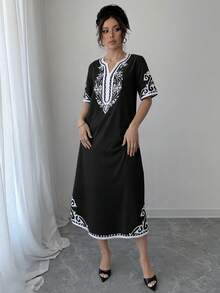 Elenzga Women's Elegant Middle Eastern Print V-Neck Dress - Black - View 3