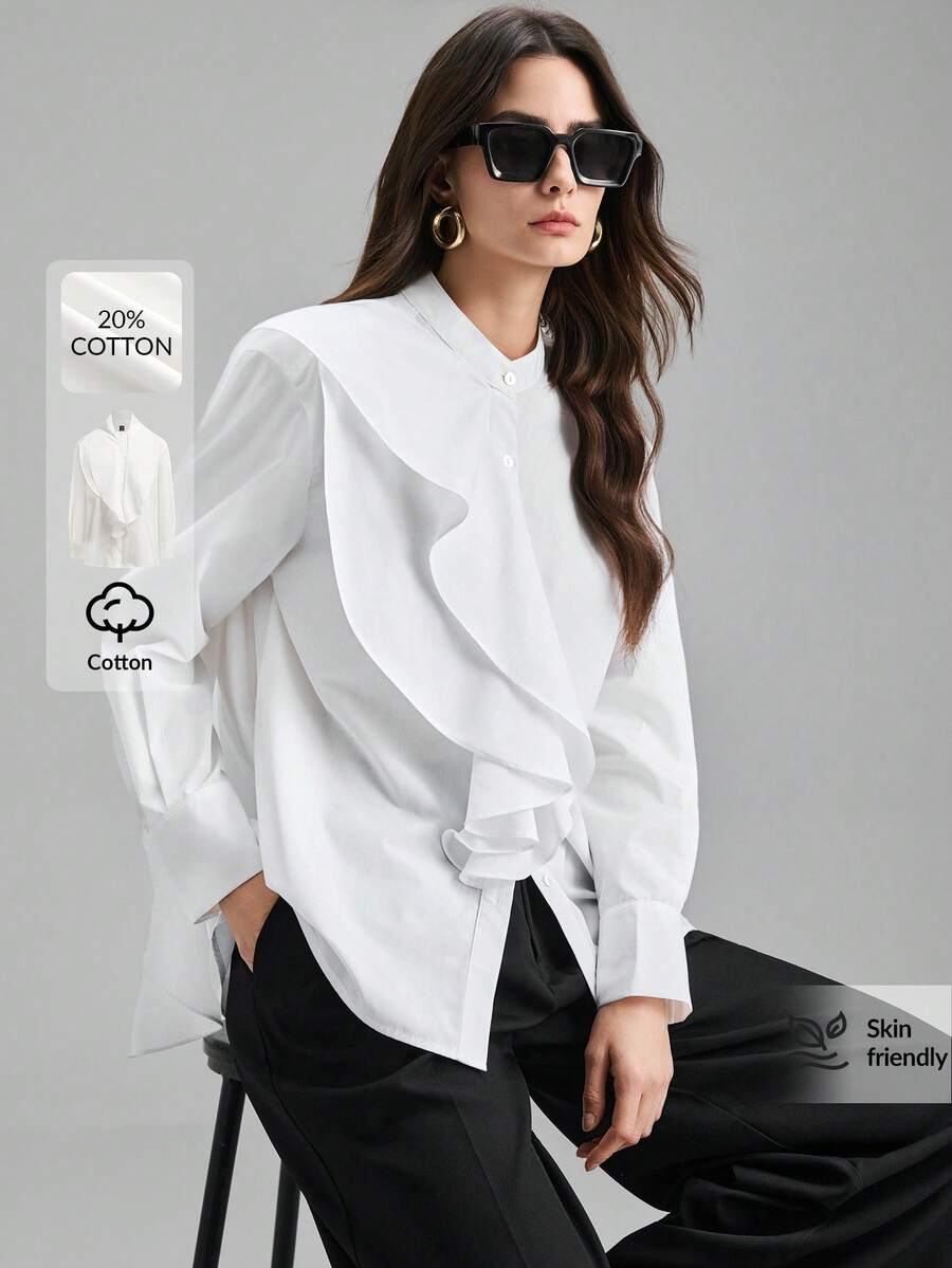 Ontre 女士宽松象牙白仿丝柔软触感面料衬衫，立领、落肩、长袖，不对称荷叶边领口设计，现代都市时尚商务休闲办公装，高品质机场、邮轮、婚礼宾客着装，简约优雅的中东风情百搭上衣 - 白色 - 查看 1