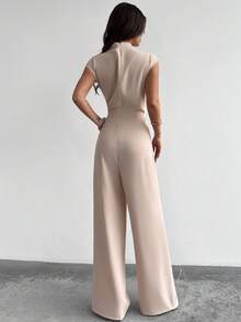Firerie 女款優雅極簡時尚通勤辦公晚餐都市風垂墜立領短袖高腰寬腿連身褲 米色夏季 - 杏色 - 查看 9