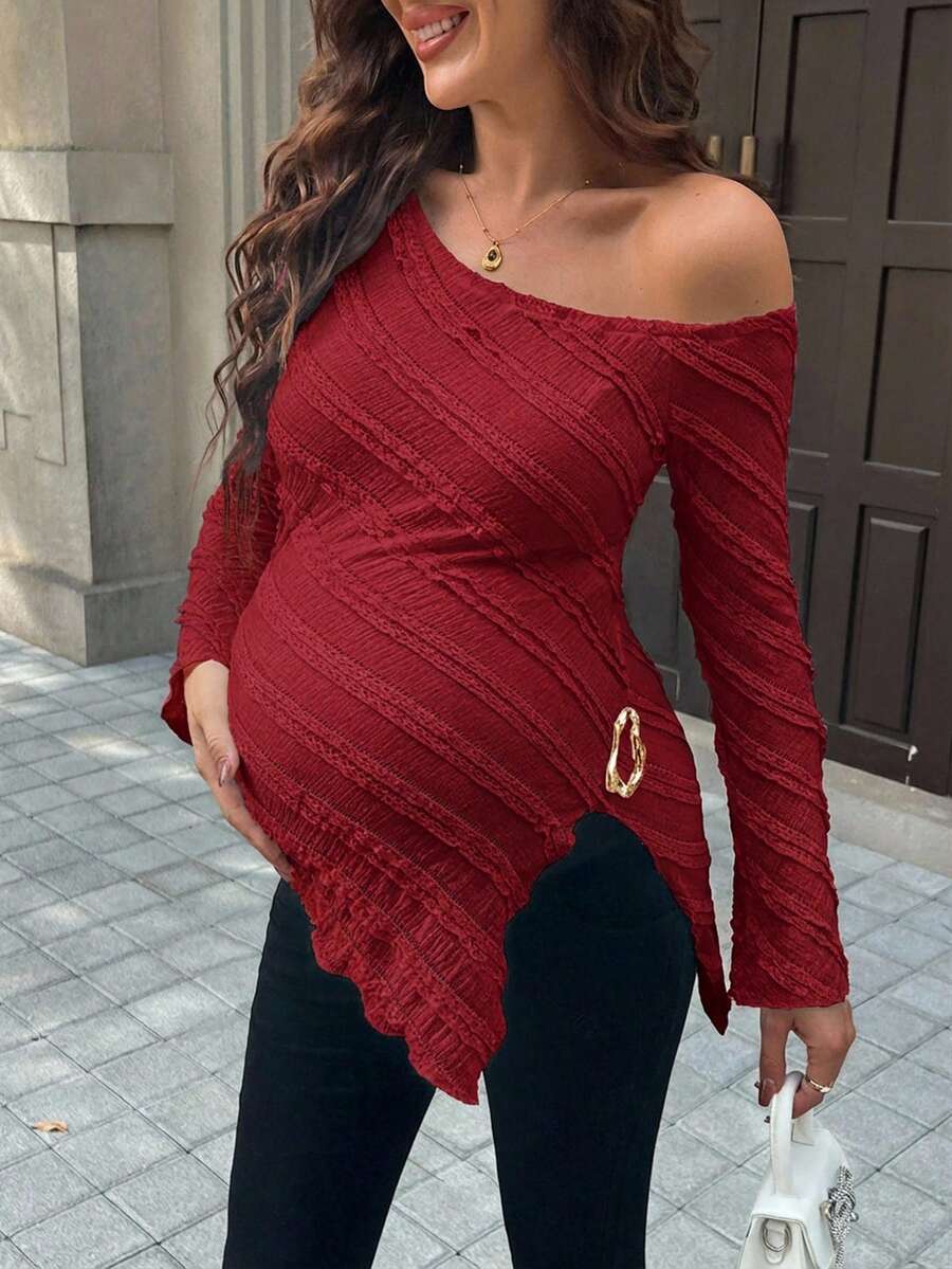 SHEIN Camiseta de Maternidade com Ombro Único, Mangas Longas Sino, Bainha Assimétrica, Botão Decorativo na Cintura, Ajustada, Peça Única, Camiseta de Jacquard de Malha Canelada Diagonal de Sentido Único - Vinho - Visão 1
