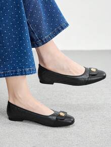 CUCCOO BIZCHIC 女士菱形拼接金属方头平底低跟复古黑色套脚鞋，适合日常通勤、工作、购物、约会及多种场合穿着 - 黑色 - 查看 3