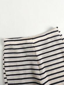 SHEIN Teen Girls Black & White Knitted Jacquard Cropped Camisole & Asymmetrical Hem Flared Pants 2 Pieces Casual Vacation Set - Black and White - View 6