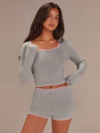 Athîral 女士撞色滚边圆领长袖上衣和短裤两件套，秋季