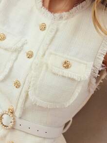 MOTF PREMIUM WOMEN'S ELEGANT METAL BUCKLE SLEEVELESS BELTED REGULAR COAT, WHITE, SPRING/SUMMER