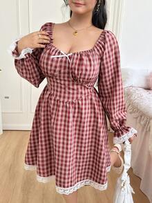 SHEIN EZwear Vestido a cuadros con cuello cuadrado, lazo y ribete de encaje para tallas grandes - Rojo - Ver 1