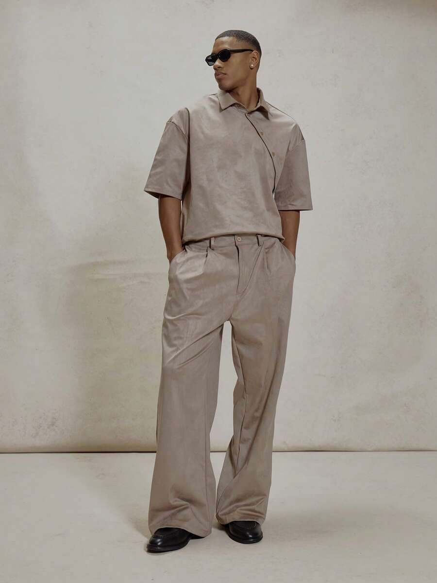 Musero 阔腿宽松版型褶裥纽扣腰带环细节麂皮长裤 冬季必备 - 卡其色 - 查看 1