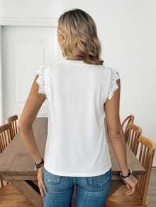Louniche 女士休闲白色圆领蕾丝荷叶袖甜美宽松短袖T恤，春季 - 白色 - 查看 2