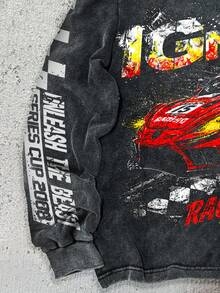 Manfinity EMRG 男士字母和赛车印花圆领长袖休闲套头卫衣 - 黑色 - 查看 4