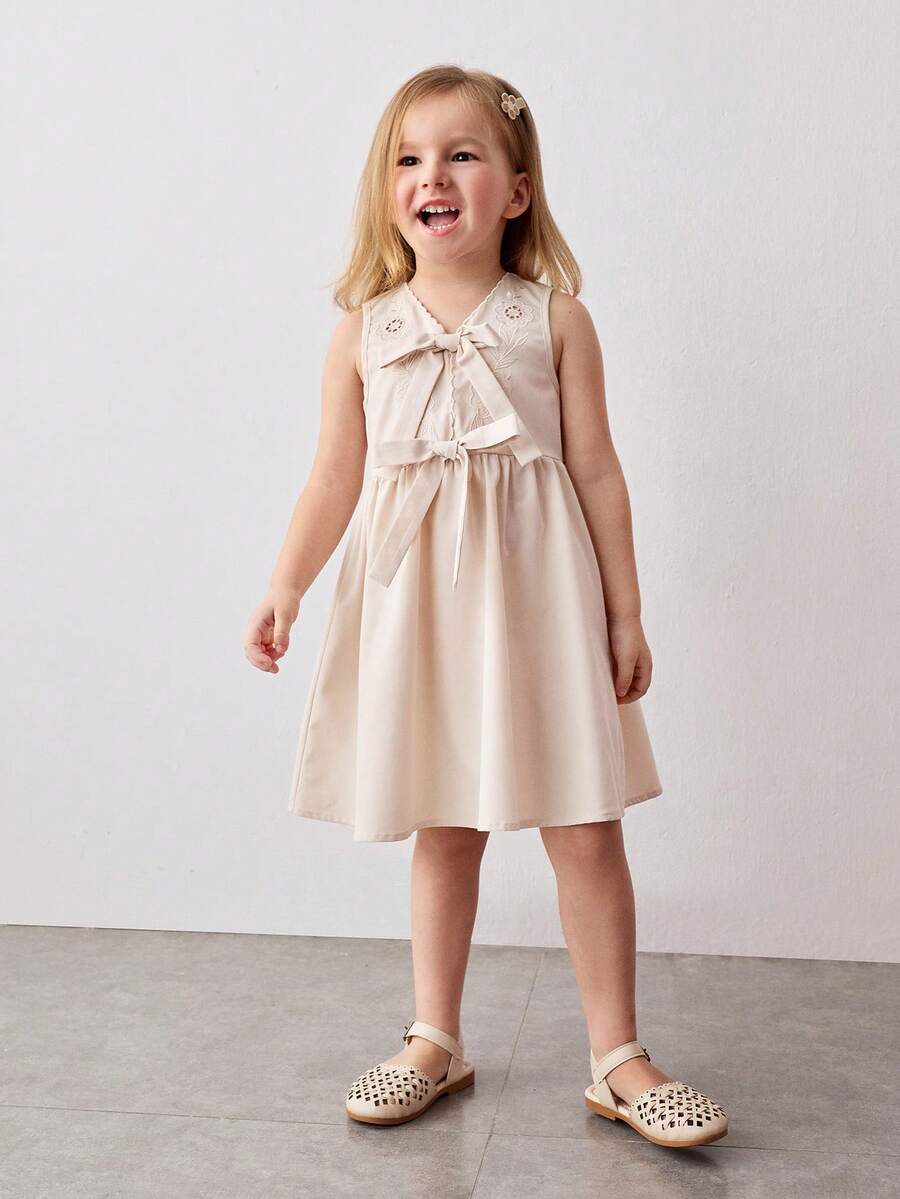 Maija Kids Đầm dệt không tay cổ tròn thêu nơ trang trí màu mơ cho bé gái - Màu be - Xem 1