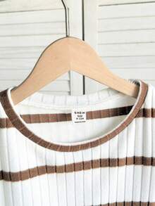 SHEIN 女童休闲可爱条纹短袖T恤，夏季百搭 - 白色 - 查看 4