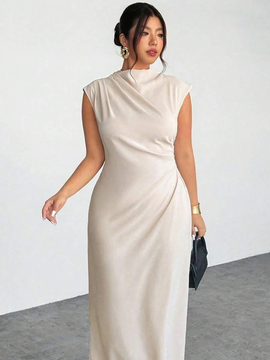 Firerie 大码女士纯色立领褶裥修身优雅连衣裙 - 杏色 - 查看 1