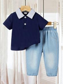 SHEIN Playful Pals Bộ áo polo tay ngắn và quần jean cho bé, áo polo màu xanh navy cổ sọc cài cúc trắng, quần jean màu xanh nhạt, trang phục thường ngày thoải mái, thiết kế đơn giản nhưng vui tươi thể hiện sự năng động và sức sống của trẻ. - Hải quân - Xem 1