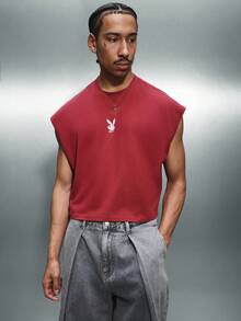 PLAYBOY X SUMWON Members Only Sleeveless Tank Top With Script Logo Chest Print And Full Back Graphic Design For Casual Summer Streetwear - Red - View 2