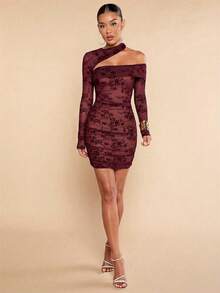 Silquee Đầm ngắn mùa thu/đông dáng xòe, vai lệch, khoét rỗng, họa tiết hoa hồng, xếp ly, gợi cảm và thanh lịch, thích hợp cho Ngày Valentine, Giáng sinh, hẹn hò, đi chơi, tiệc tùng, tụ họp. - Màu Đỏ Sâu - Xem 5