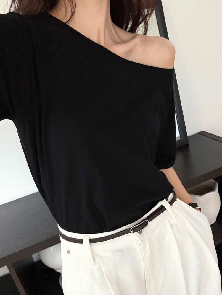 1pc Women's Casual Solid Color Oblique Shoulder T-Shirt, Versatile Design