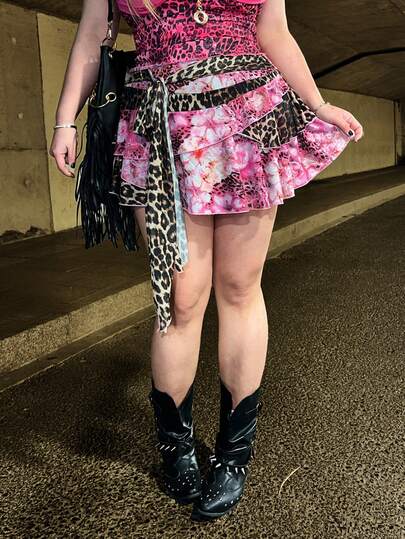 Hippie Falda patinadora vintage sexy de talla grande con estampado de leopardo y parches florales