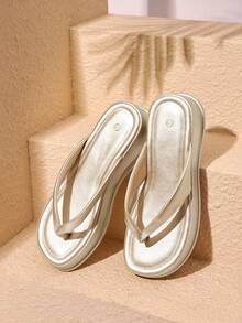 HighSole Thick-Soled High-Heeled Flip-Flops Women's Shoes Fashion New Summer Toe-Pinching Korean Sandals And Slippers - Gold - View 1