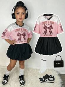 SHEIN 适合年轻女孩的Y2K街头风超大款T恤，采用豹纹印花、蝴蝶结装饰、标语印花、网眼针织V领、罗纹饰边和短袖设计，粉色。 - 彩色 - 查看 1