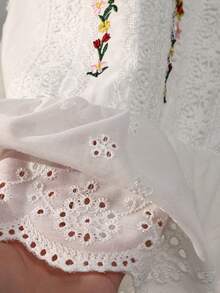 SHEIN Tween Girls' Flower Embroidery & Lace Patchwork Cami Top - White - View 7