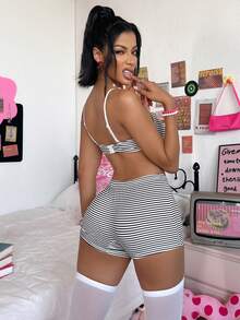 Eraneu 2件装女士条纹印花钢圈软杯舒适文胸套装 - 黑與白 - 查看 9