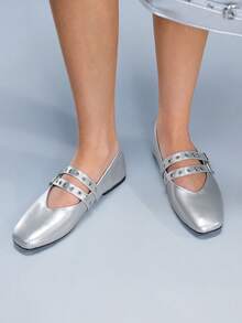CUCCOO GRLICON Women's Rhinestone Decor Buckle Design Flats, Fashionable For Daily Wear, Suitable For Christmas, Thanksgiving, New Year Party Valentine's Day - Silver - View 2