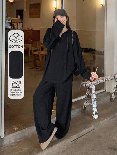 DAZY 女士纯色纽扣半开襟落肩长袖连帽上衣和裤子休闲两件套，适合秋冬季居家休闲穿着。