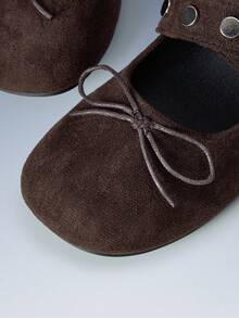 CUCCOO GRLICON Women's Bow Studded Flat Loafers - Rust Brown - View 5