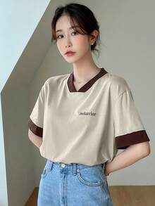 DAZY 字母圖形對比邊修身復古寬松短t