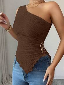 SHEIN Elenzya 女士新款春夏秋季休闲通勤旅行上衣，纹理面料，不对称下摆，不对称斜肩设计，侧边金属装饰，适合女性在秋季、情人节、新年、假期、万圣节、圣诞节等场合穿着。 - 棕色 - 查看 4