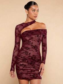 Silquee Đầm ngắn mùa thu/đông dáng xòe, vai lệch, khoét rỗng, họa tiết hoa hồng, xếp ly, gợi cảm và thanh lịch, thích hợp cho Ngày Valentine, Giáng sinh, hẹn hò, đi chơi, tiệc tùng, tụ họp. - Màu Đỏ Sâu - Xem 4