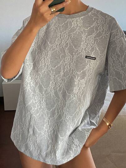 DAZY Áo thun nữ tay ngắn dáng rộng, chất liệu ren Niche, kiểu dáng retro, phù hợp cho tuổi teen.