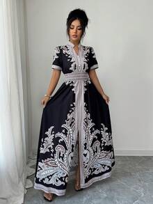 SHEIN Raffinéa Đầm dài dáng rộng tay ngắn, cổ đứng, thắt eo, in kỹ thuật số dành cho nữ của SHEIN Holidaya. - màu đen - Xem 6