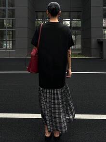 DAZY 女式格纹拼布圆领中长款T恤连衣裙 - 黑色 - 查看 2