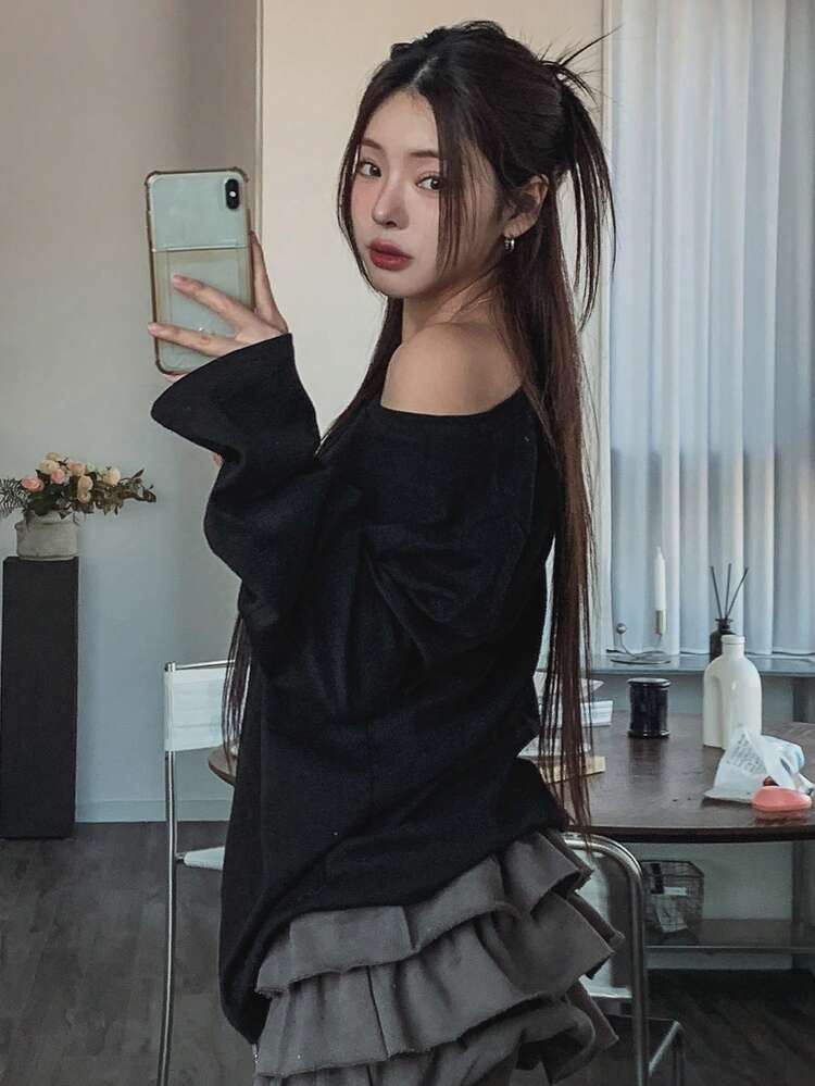 Casual Oblique Collar Cold-Shoulder Letter Print Loose Mid-Length Long Sleeve T-Shirt For Women