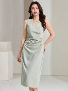 DAZY Women's Elegant Solid Color V-Neck Pleated Sleeveless Mid-Length Dress, Summer Wedding Guest Dress - Green - View 4