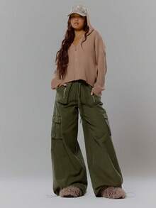 MUSERA 中腰卷边腰带口袋细节阔腿牛仔裤，街头潮人风，冬季性感休闲风，春夏百搭单品。 - 軍綠色 - 查看 1