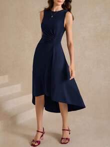 Amorya 褶皱前襟纯色A字无袖连衣裙 藏蓝色优雅连衣裙 不对称连衣裙 优雅中长连衣裙 深蓝色连衣裙 女士不对称连衣裙 藏蓝色连衣裙 优雅女士藏蓝色连衣裙 褶皱腰部连衣裙 - 藍色 - 查看 3