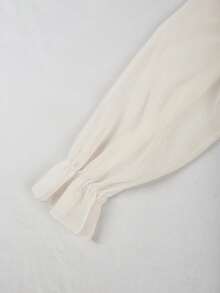 Franclia 休闲优雅简约法式3D立体花卉雪纺露肩A字宽松大码女式衬衫 - 白色 - 查看 5