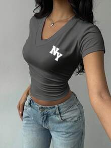 SHEIN EZwear 女士极简印花V领褶皱短袖T恤 - 深灰色 - 查看 4