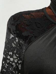 Mistrie Sexy Black Lace Bodycon Mini Dress, Long Sleeve V-Neck Hollow Out Patchwork Slim Fit Clubwear Dress - Black - View 5