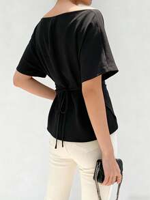 SHEIN Clasi Áo kiểu nữ thanh lịch, dáng suông, vai lệch, chất liệu vải bóng, thích hợp cho mùa xuân/hè. - màu đen - Xem 2