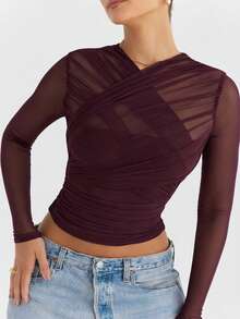 Aloruh Camiseta ajustada de malla con cuello cruzado y mangas transparentes de color burdeos elegante para mujer, Blusa de manga larga para mujer, Blusa de primavera para mujer, Blusa para salir, Blusa elegante para mujer, Blusa sexy para mujer, Blusa para fiesta de mujer - Burdeos - Ver 8