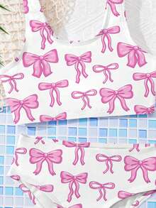 SHEIN Cute Ballet Style Pink Bow Print Pattern, Ins Vibe, Sisterly Matching Set, Young Girls Casual Minimalist Camisole & Triangle Bikini Swimsuit Set, Suitable For Summer, Playdate, Weekend Casual, Family Outing, Photoshoot Outfits, Tropical Print, Beach Vacation Photo Shoot Matching, Mommy And Me, First Beach Trip - Multicolor - View 5