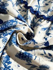 GlowEve Women's Casual Shirt With Ruffle Floral Print And Flutter Sleeves - Blue and White - View 4