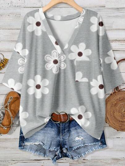 EMERY ROSE Floral Print Plus Size T-Shirt, Suitable For Vacation Spring