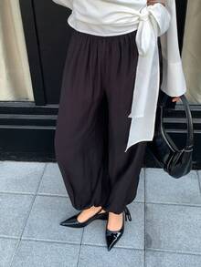 Solavon 黑色灯笼裤，黑色松紧腰阔腿抽绳裤脚裤 - 休闲裤，适合旅行、工作和街头时尚造型，女士休闲百搭纯色抽绳宽松裤，百搭黑色长裤，周末穿搭灵感，时尚休闲裤 - 黑色 - 查看 1