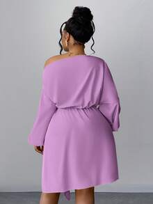 Maweii Gaun Elegan dengan Detail Kerut di Pinggang, Hem Asimetris, Lengan Mengembang, dan Dekorasi Bunga Mawar, Desain Minimalis untuk Pemakaian Sehari-hari dan Perjalanan, Ukuran Plus - Purple - View 2