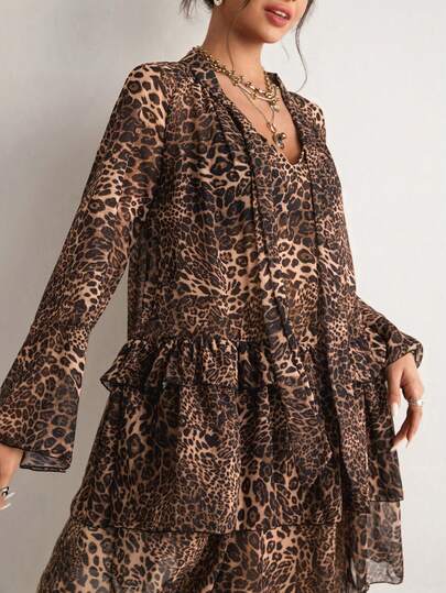 Freevana 复古棕色豹纹雪纺泳衣罩衫 - 系带V领+层叠荷叶边设计波西米亚风沙滩裙罩衫（女士款）