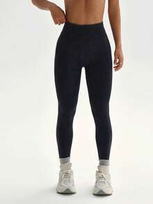 With My Calm Women's Seamless Yoga Scrunch Leggings - Black - View 6