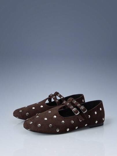 CUCCOO GRLICON Mocasines planos con decoración de remaches para mujer